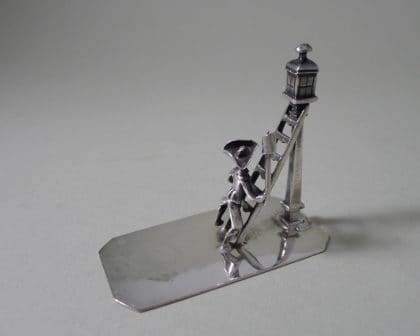 P1280306 420x336 - Zilver Miniatuur lantaarnopsteker