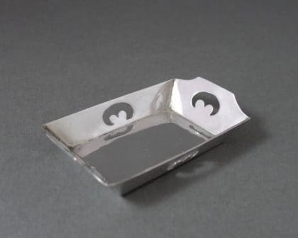 P1280846 420x336 - Zilver Miniatuur mangelbak (verkocht)