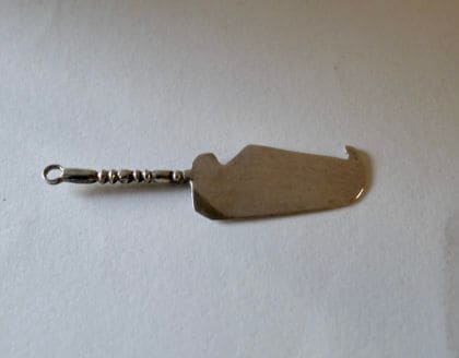 P1380713 420x328 - Miniatuur slagersmes ( verkocht )