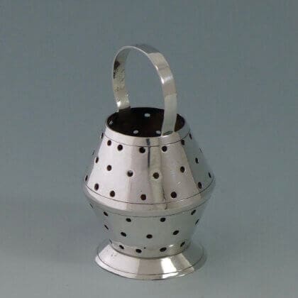 P1400193 420x420 - Miniatuur palingemmer (Gereserveerd)