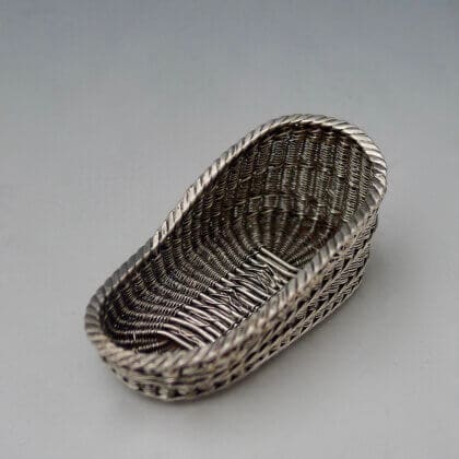 P1410582 420x420 - Miniatuur bakermat