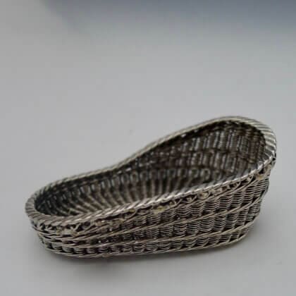 P1410585 420x420 - Miniatuur bakermat