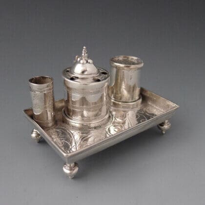 P1410920 420x420 - Miniatuur inktstel 17e eeuw