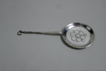 Schermafbeelding 2022 09 28 om 00.15.42 420x281 - Miniatuur steelpan